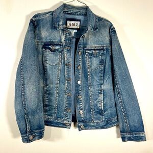 AMI Denim Jacket Women Size Large Long Sleeve‎ Front  Pockets